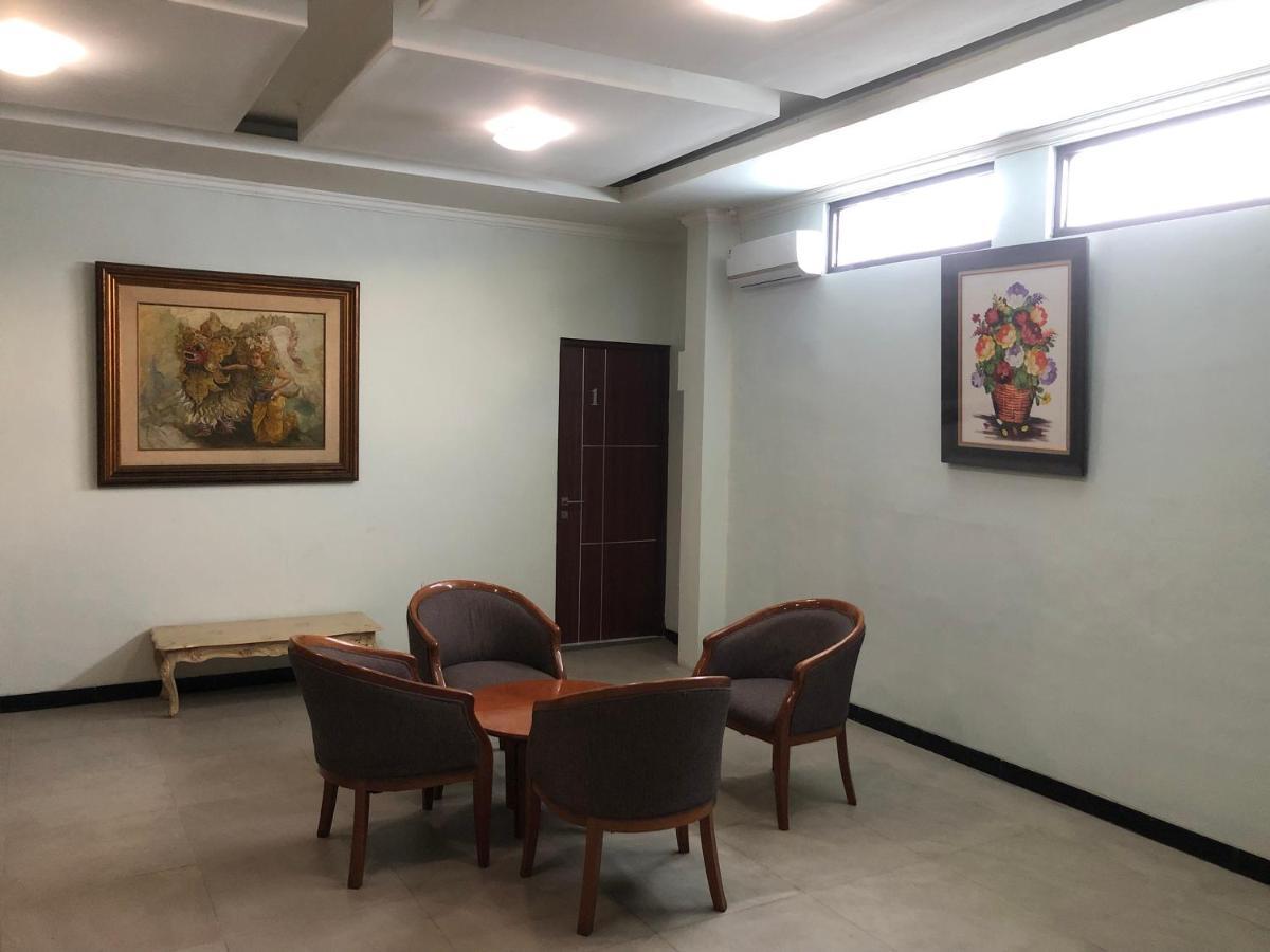 Bening Asri Guesthouse Tangerang Exterior foto